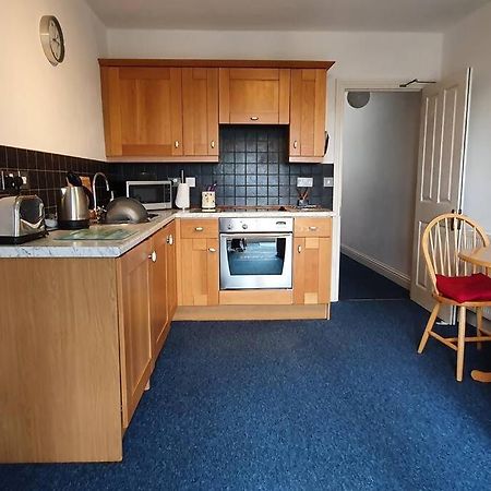 Stylish, Comfortable Apartment With Balcony Plymouth Eksteriør billede